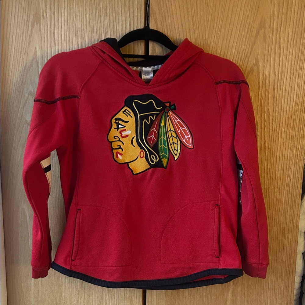 Chicago Black Hawks kids hoodie Reebok size M (item15)